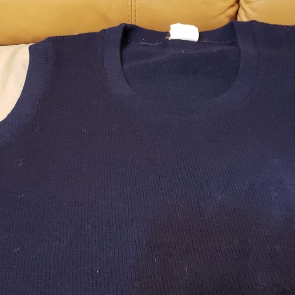 Sweater vest - Picture 5 of 10